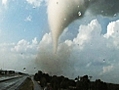 Texas tornado caught on cam