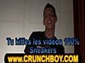 video gay de sneakers kiffeur de skets sniff cho7 sales odeur mec transpiration sport uro tn requin