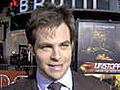 Chris Pine Interview - Unstoppable