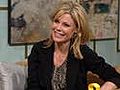 Julie Bowen On Staying Fit As A Mom And Her Diaper Disaster