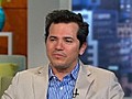 GMA 3/09: John Leguizamo Visits