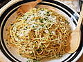 How to Make Spaghetti Aglio Olio