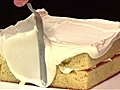 Howdini - How to Crumb Coat a Cake