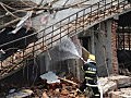南京塑料化工廠遷拆期間爆炸6死300傷