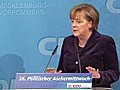 Merkel weist Kritik in Guttenberg-Affäre zurück