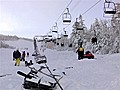 Eight injured after ski lift derails