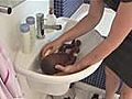 How To Bath A Newborn