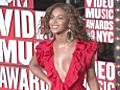 Music stars gather for MTV Awards in New York