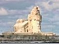 Cool video: Lighthouse covered in ice