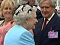 Queen’s headpiece raises eyebrows