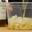 How to Preserve Garlic and Herbs in Oil