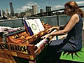 NY pianos: Play and play