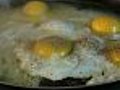 Scientists: Non-Stick Cookware Could Be Cause of High Cholesterol in Teens