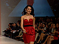 Toronto Fashion Week : Collections : The Heart Truth Show 2010