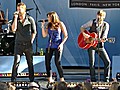 Lady Antebellum Performs &#039;I Run to You&#039;