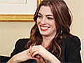 Anne Hathaway Wants To Duet With Kurt On &#039;Glee&#039;
