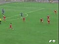 Golazo de estrategia en una falta