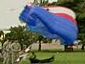 US - Parachute Soldier Crash
