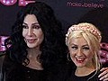 Cher und Christina Aguilera präsentieren 