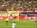 Un gol de Luis Fabiano le dio los tres puntos al Sevilla