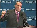 Huckabee still weighing 2012