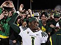 No. 1 Oregon barely gets by California