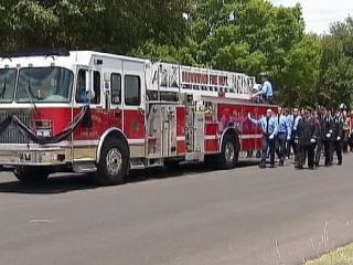 Hundreds Pay Final Respects to a Texas Firefighter