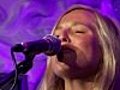 Lissie Performs: Say It Loud - SongwritersStage.com