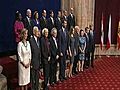 Foto de familia de don Felipe,  Doña Letizia y los galardonados