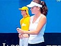 Australian Open 2011: Agnieszka Radwanska breaks her racquet