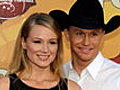 Jewel Gives Birth To a Baby Boy