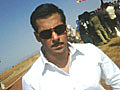 Salman &#039;Ready&#039; to take on Katrina,  Hrithik