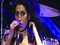 Amy Winehouse Gets Harsh Health Warning