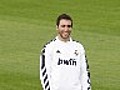 Higuaín entrena en el césped de Valdebebas