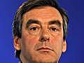 Fillon,  Premier ministre à l’arrière-plan