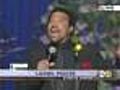 Lionel Richie Serenades Jackson’s Memory