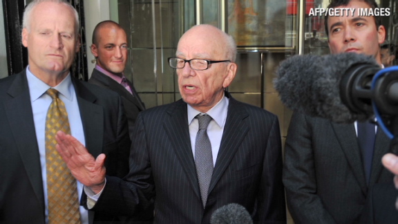 New Murdoch apology in UK papers
