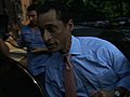 Raw Video: Weiner leaves NYC home