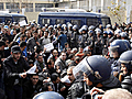 ALGERIA: Defying a ban,  protesters demonstrate in heavily policed Algiers