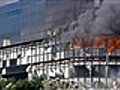 Avioneta se estrella contra un edificio en Texas