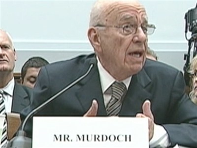 Murdoch mixes business and politics