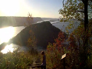 A 360 degree spin atop Brady’s Bluff