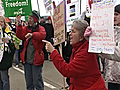 Raw Video: Protesters greet Wisc. governor