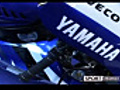 La Yamaha va in green