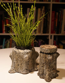 Faux-Bois Tree Stump Container