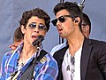 Jonas Brothers Sing With &#039;Heart and Soul&#039;