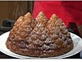 Holiday Bundt Cake Decoration