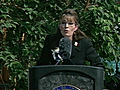 Palin quits,  leaves questions