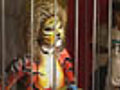 Rakhi paints her body, goes wild