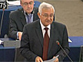 EU health chief urges caution on E coli source – video